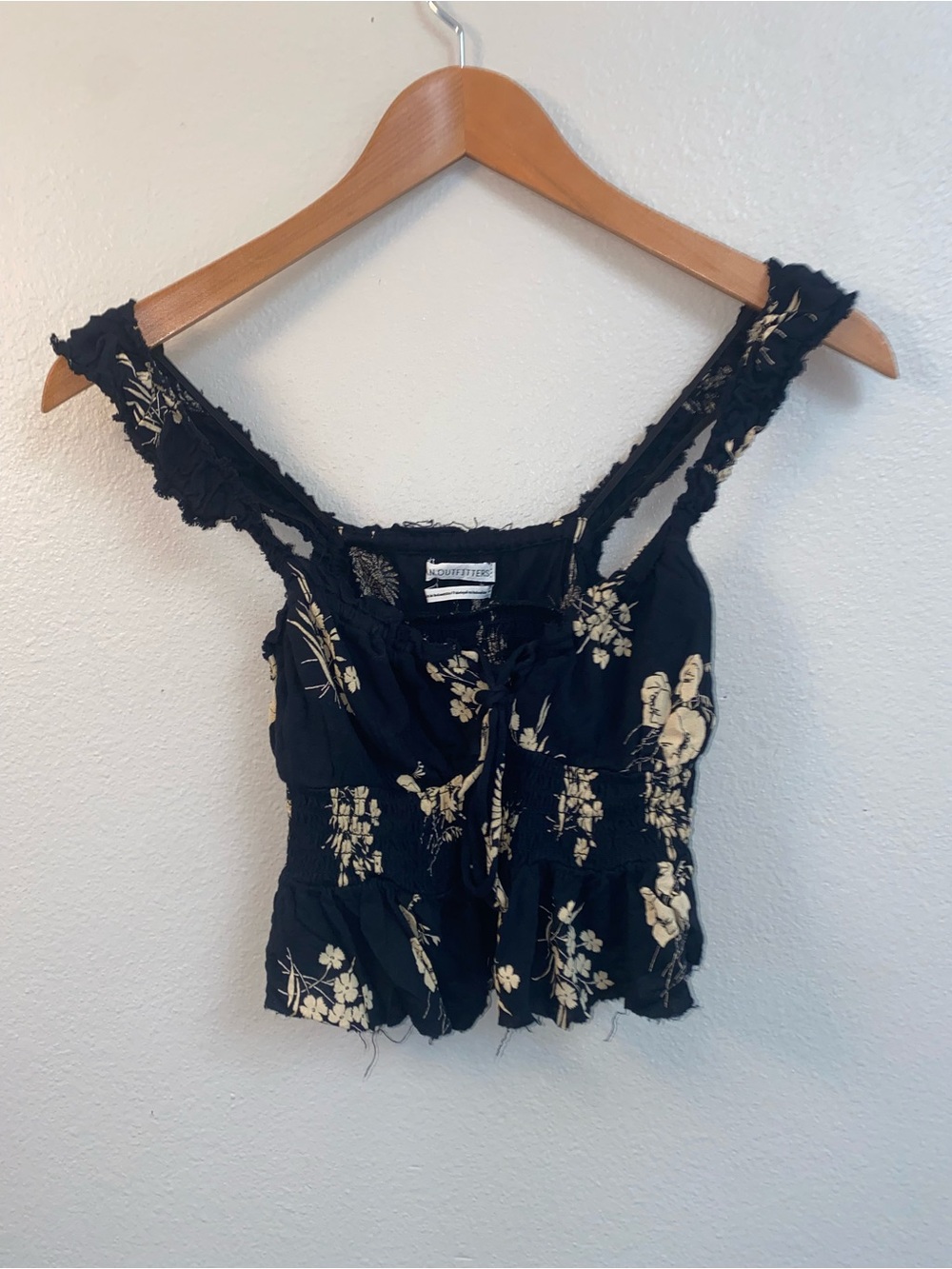 Urban Outfitters Black Floral Ruffle Smocked Peplum Crop Top Size Small